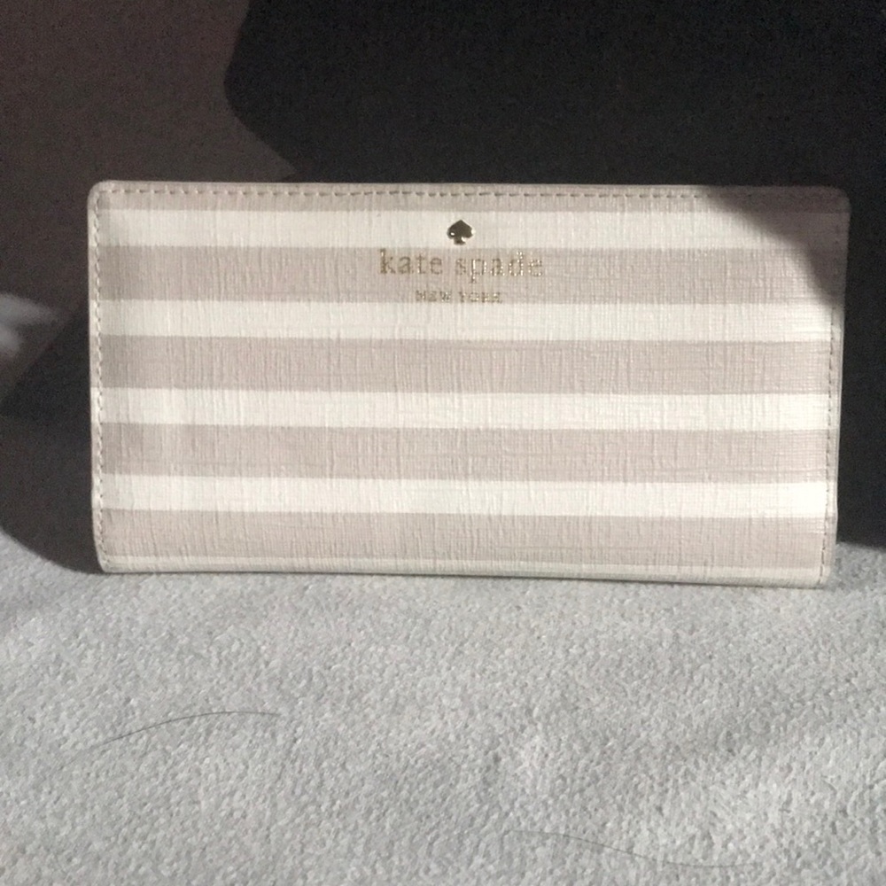 Kate Spade wallet